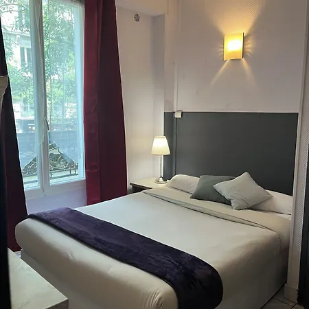 Alliance Hotel 3*